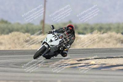 media/Nov-30-2025-TrackXperience (Sun) [[c0061d280f]]/1-Level 3/Session 3 (Turn 16)/